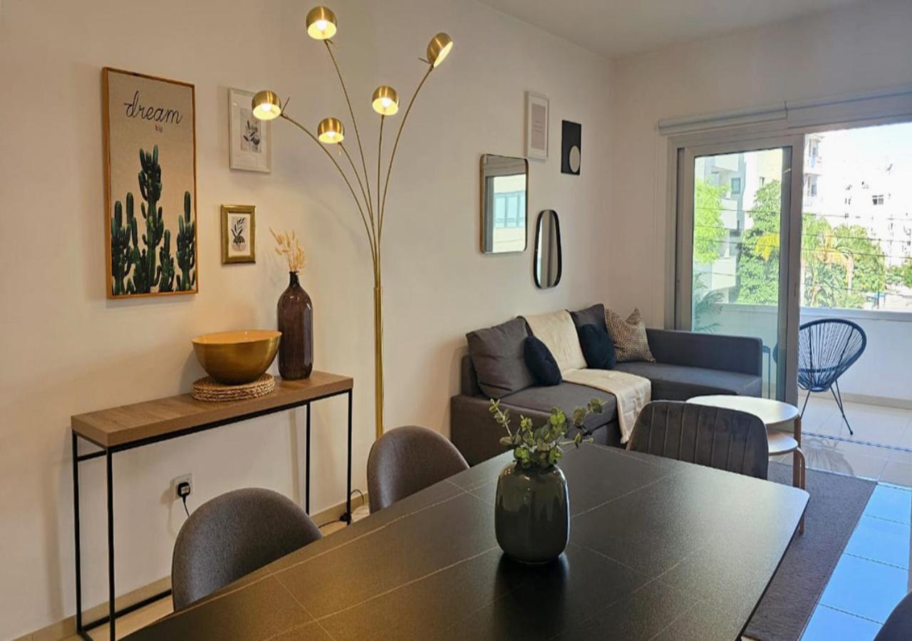 Phaedrus Living: City Centre Luxury Flat Esperidon 201 Nikosia Eksteriør bilde